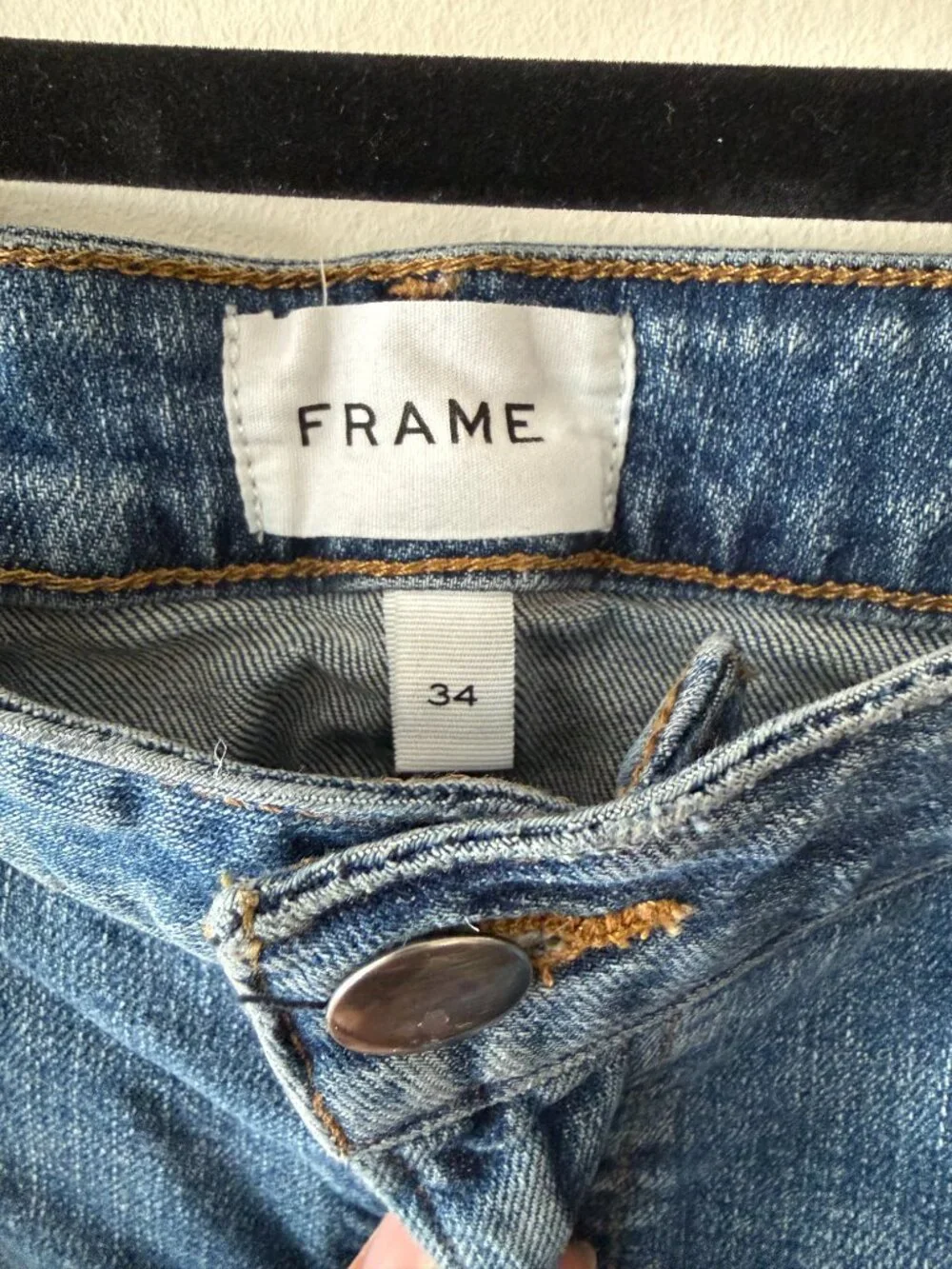 FRAME Women's Le Crop Mini Bootcut Jeans - Size 34 - Picture 3 of 4
